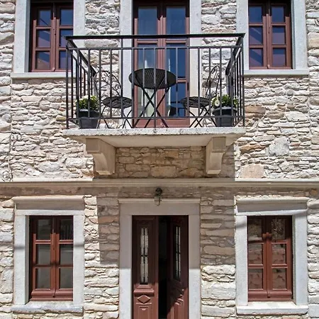 Platsa's House * Apérathos