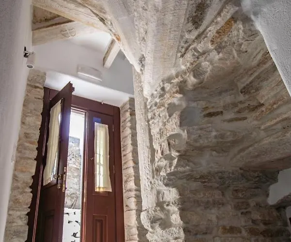 Platsa's House アパート *