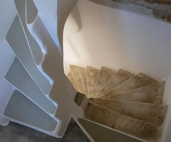 Platsa's House Apérathos